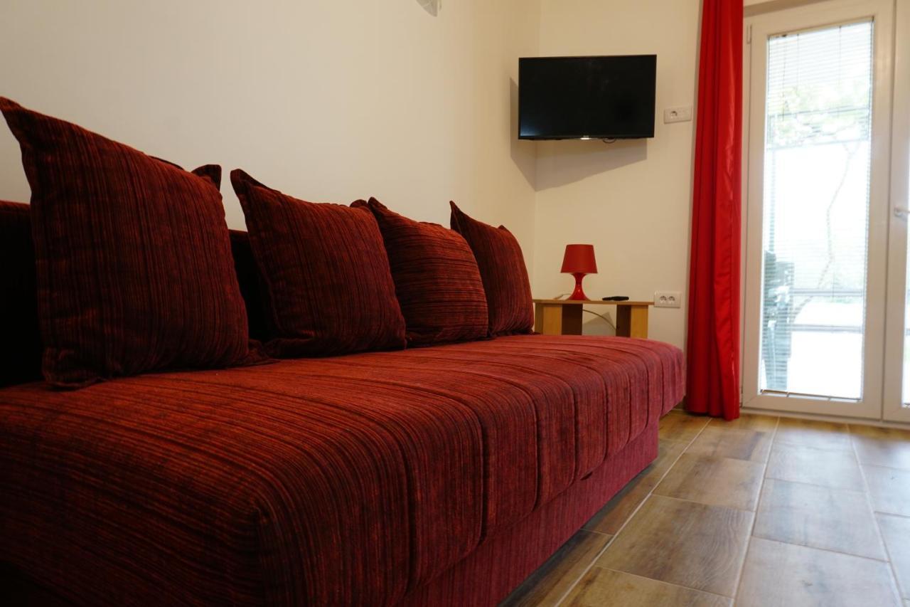 Apartmani M&E Бьелила Экстерьер фото