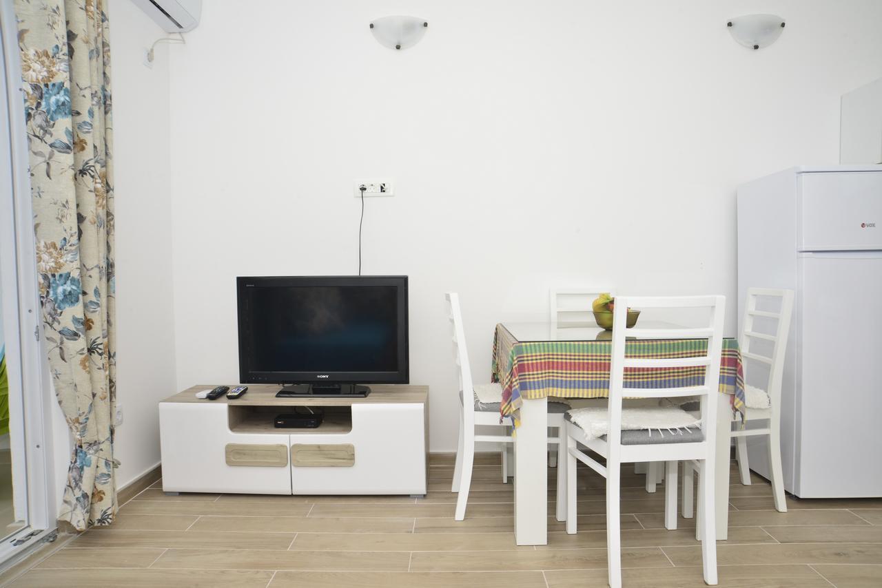 Apartmani M&E Бьелила Экстерьер фото