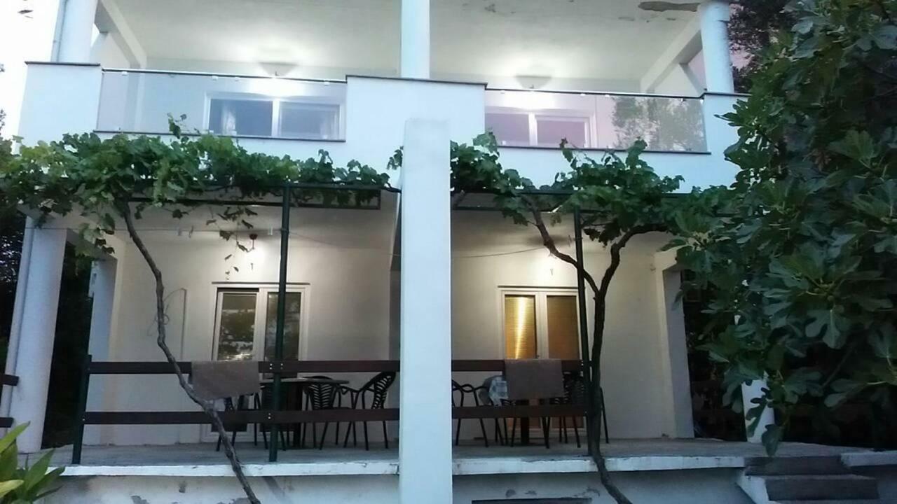 Apartmani M&E Бьелила Экстерьер фото